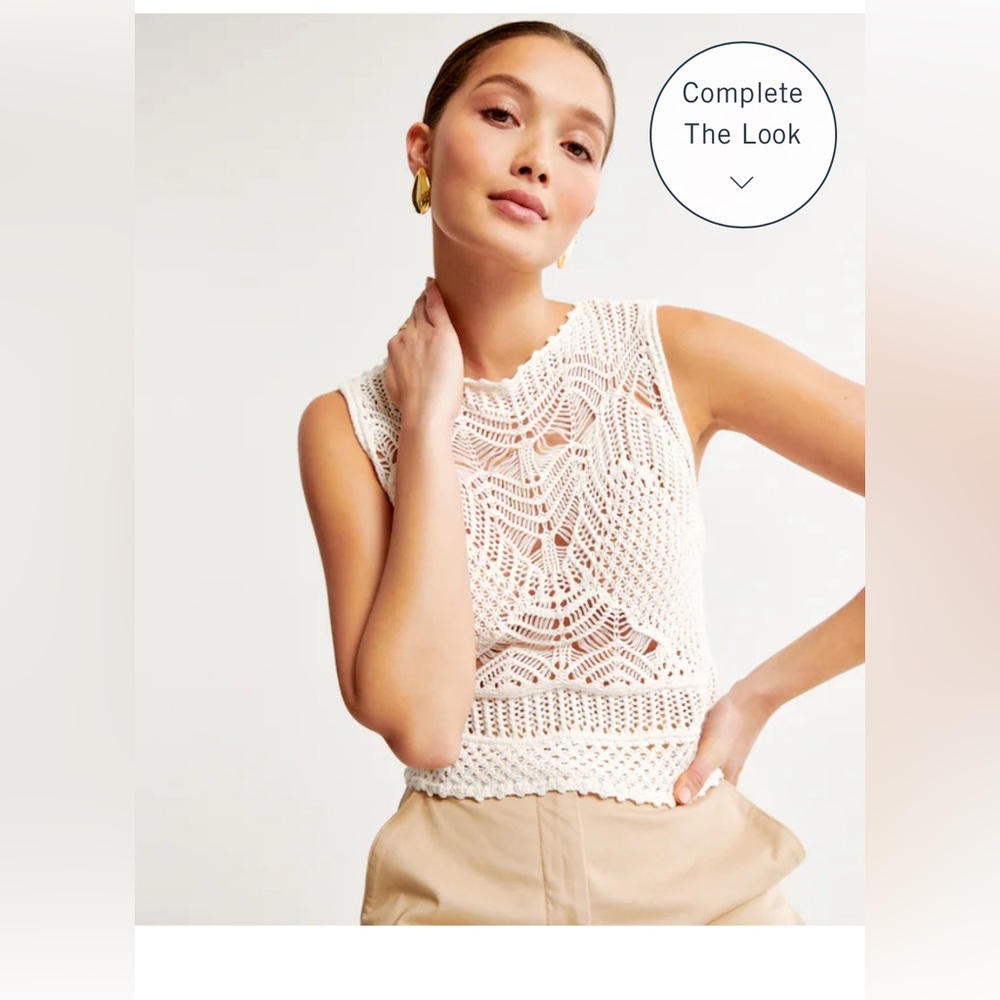 Slim-fitting tank in our soft sweater-knit fabric, with a crew neckline